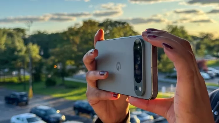 Google Pixel 9 Pro XL incelemesi: iPhone 15 Pro Max’i geride bıraktığı 3 yol